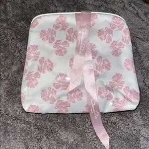 Oscar de la Renta White and Pink Floral Jewelry / Cosmetic Bag